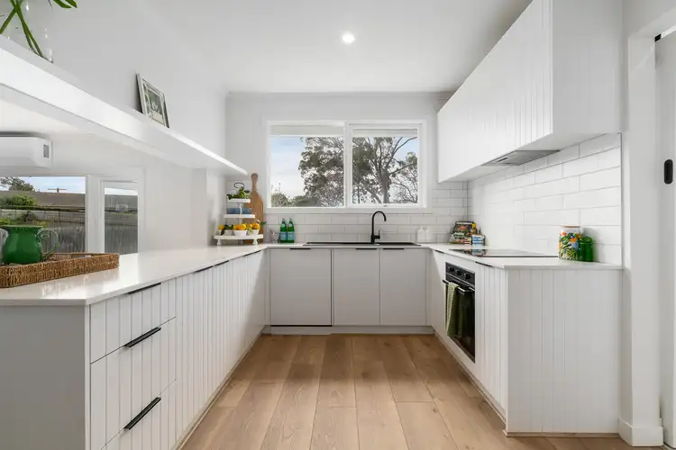 Second view of Homely house listing, 3 Gordon Avenue, Frankston VIC 3199