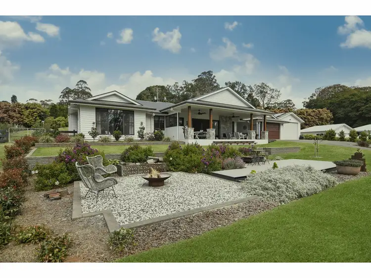 25 White Gum Place, North Maleny QLD 4552