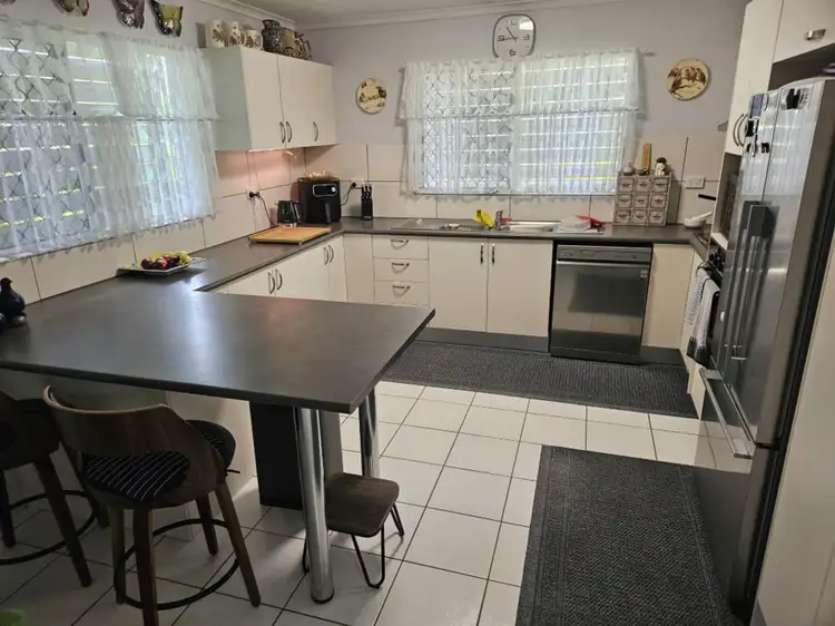 Second view of Homely house listing, 4 Shaw's Avenue, Halifax QLD 4850