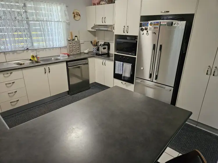 Fifth view of Homely house listing, 4 Shaw's Avenue, Halifax QLD 4850