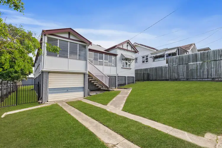 176 Kitchener Road