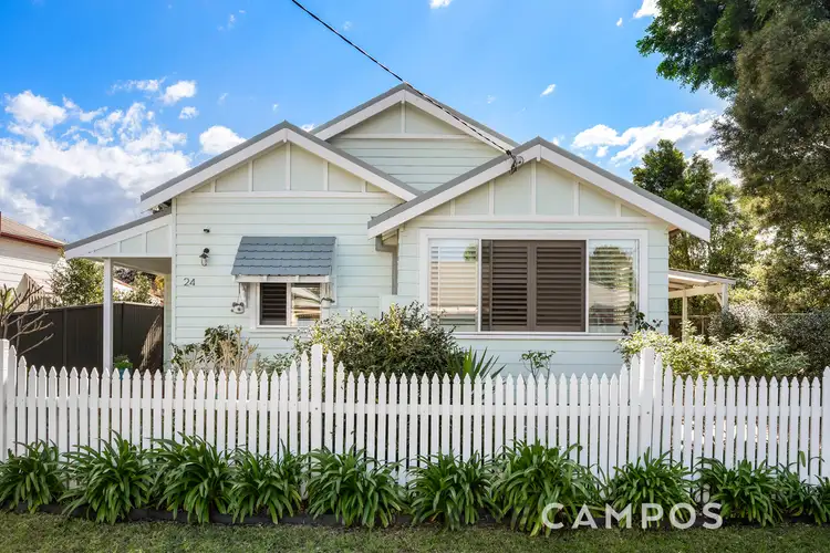 24 William Street, Mayfield NSW 2304