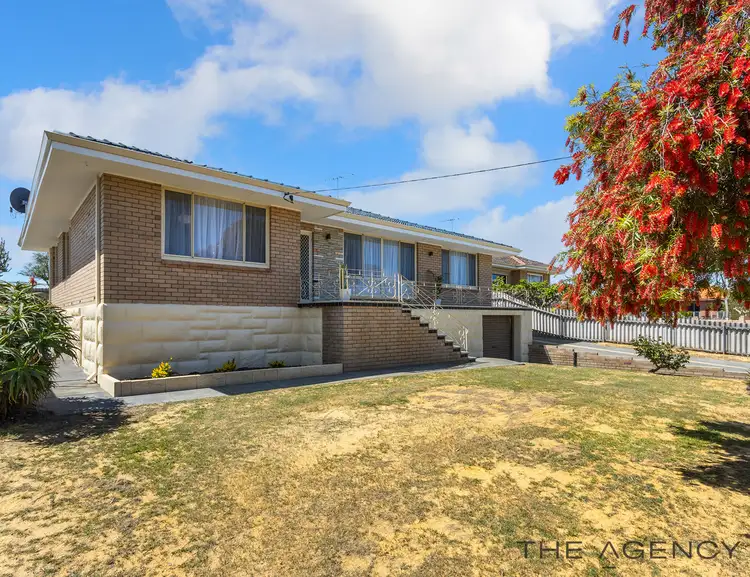 8 Simper Crescent, White Gum Valley WA 6162