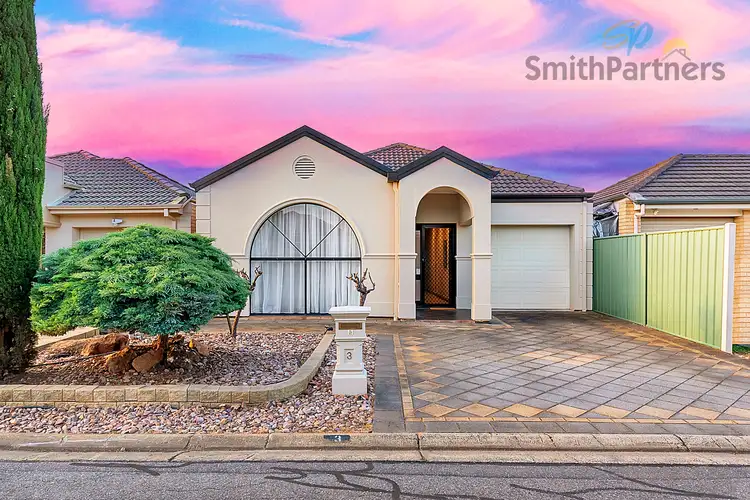 3 Mallard Crescent, Mawson Lakes SA 5095
