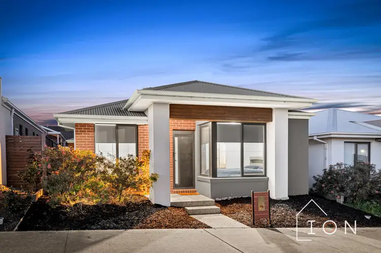 Main view of Homely house listing, 32 Precinct Walk, Clyde North VIC 3978