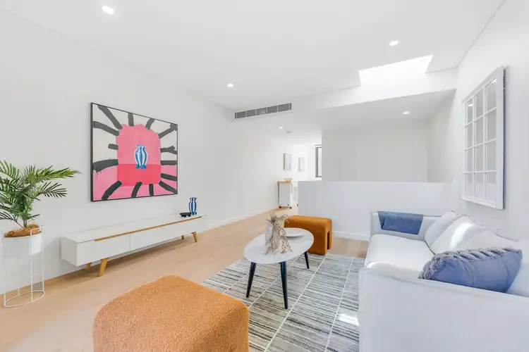 5 Stovemaker Lane