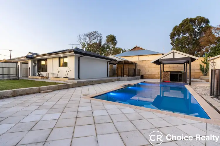 20 Stephen Street, Queens Park WA 6107