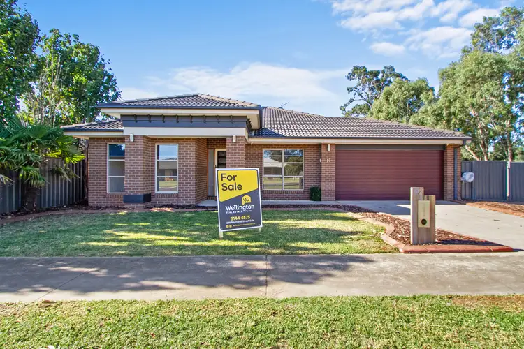 14 Killeen Street, Stratford VIC 3862