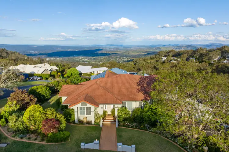 14 Robertson Crescent, Prince Henry Heights QLD 4350