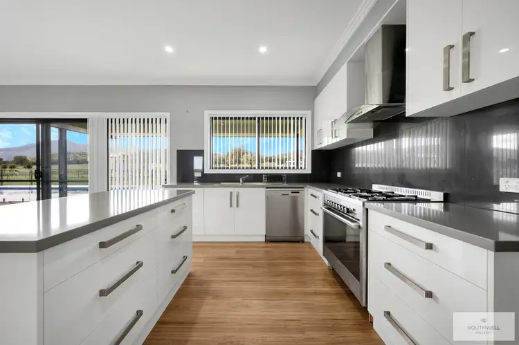 Sixth view of Homely house listing, 13 Horseshoe Place, Tamworth NSW 2340