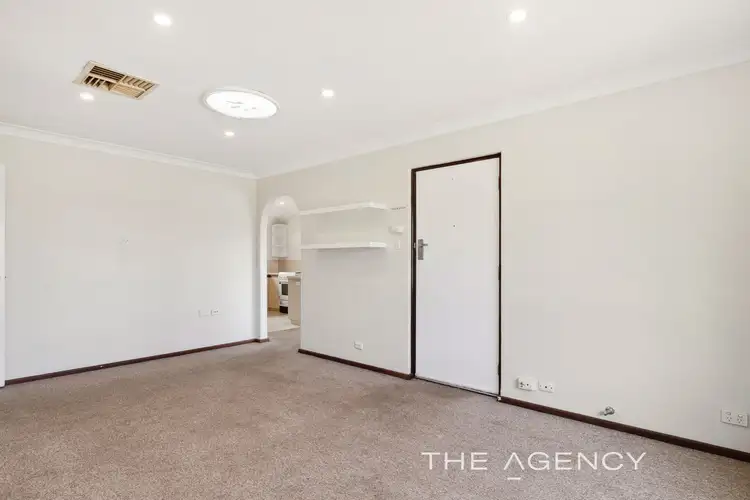 Second view of Homely house listing, 9 Beechcroft Place, Camillo WA 6111