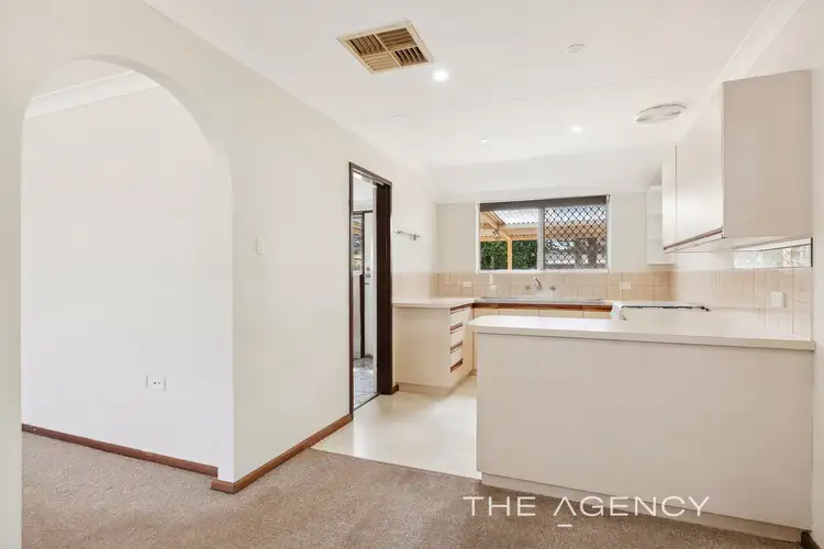 Fifth view of Homely house listing, 9 Beechcroft Place, Camillo WA 6111