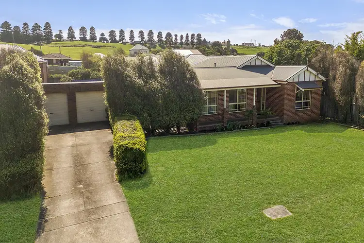 Second view of Homely house listing, 10 Henry Street, Warrnambool VIC 3280