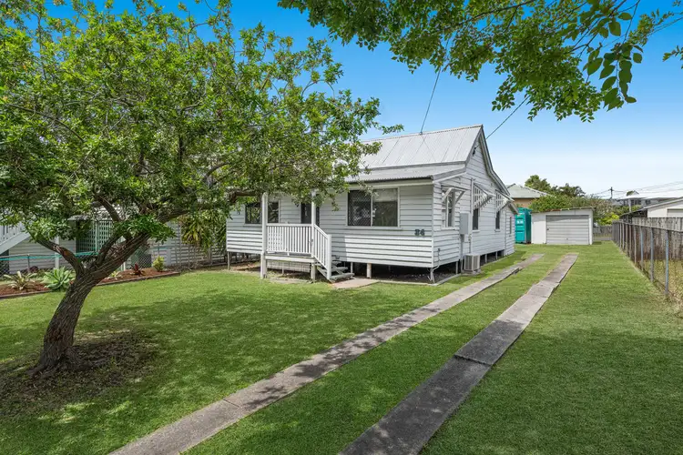 34 Walnut Street, Wynnum QLD 4178