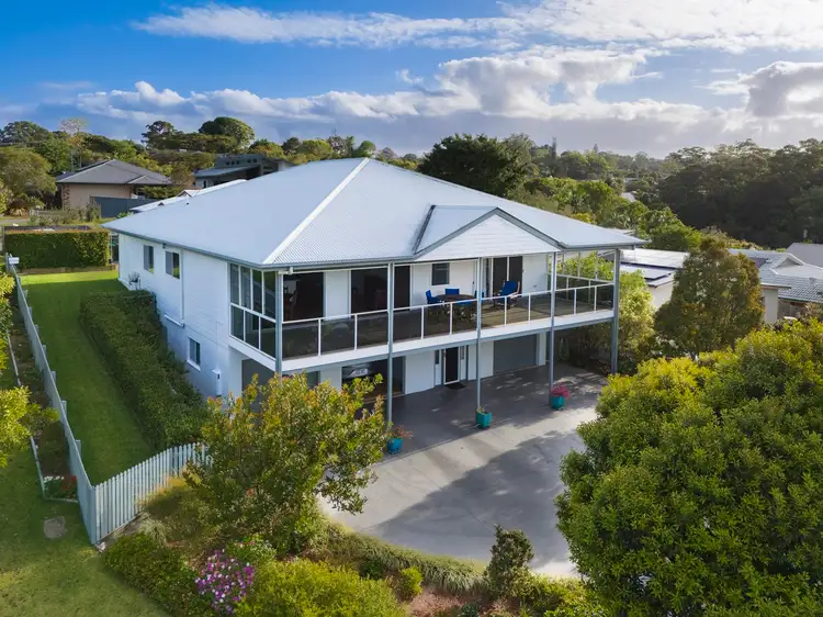 2 Cooee Court, Coes Creek QLD 4560