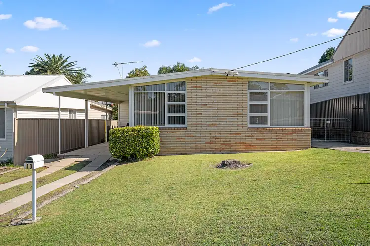 10 Roslyn Avenue, Charlestown NSW 2290