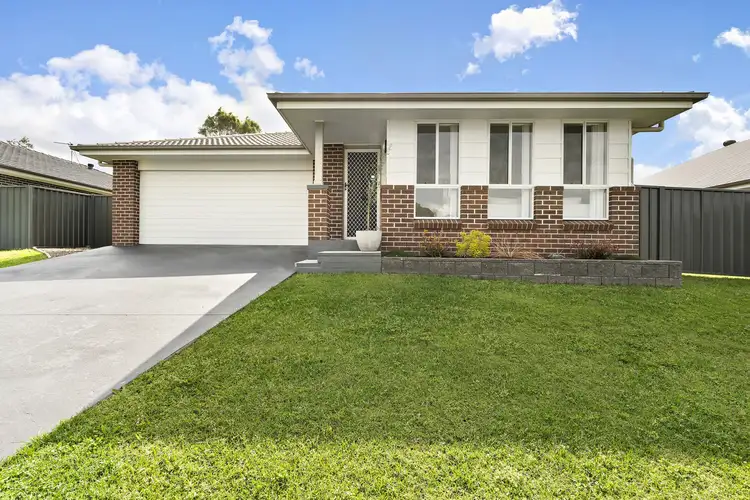 73 Radiant Avenue, Bolwarra Heights NSW 2320