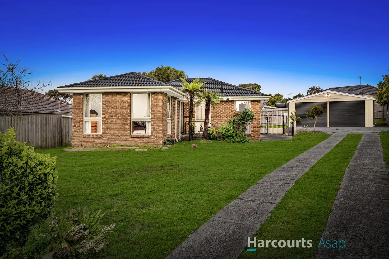 Main view of Homely house listing, 15 Gumbuya Close, Eumemmerring VIC 3177
