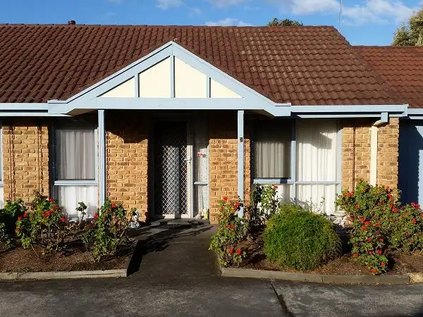 Main view of Homely unit listing, 2/40 Rosemore Road, Rosebud VIC 3939