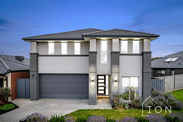 49 Flanagan Crescent, Cranbourne South VIC 3977