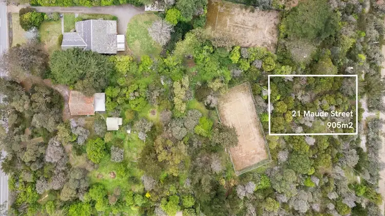 21 Maude Street