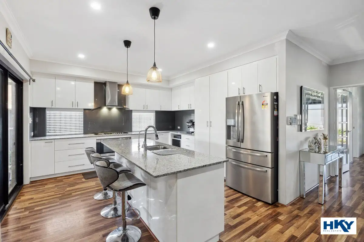 Main view of Homely house listing, 10 Marengo Close, Aveley WA 6069