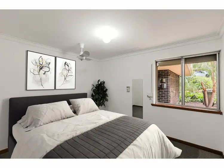 Fourth view of Homely house listing, 10 Dowling Place, Orelia WA 6167