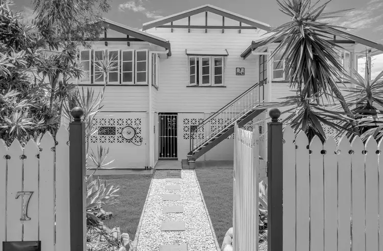 7 Haig Street, Pimlico QLD 4812