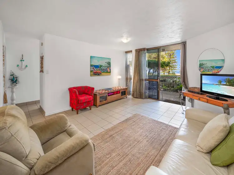 Fifth view of Homely unit listing, 2/17 Esplanade Headland, Kings Beach QLD 4551