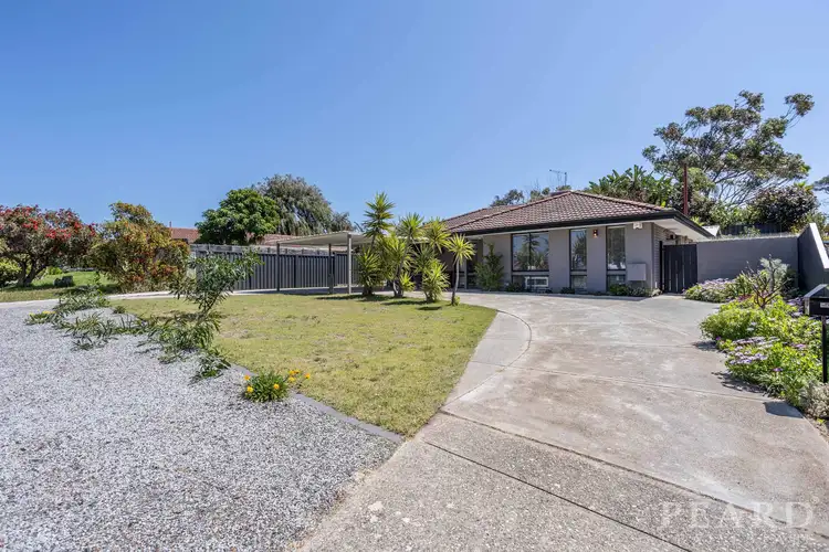 15 Cordova Court