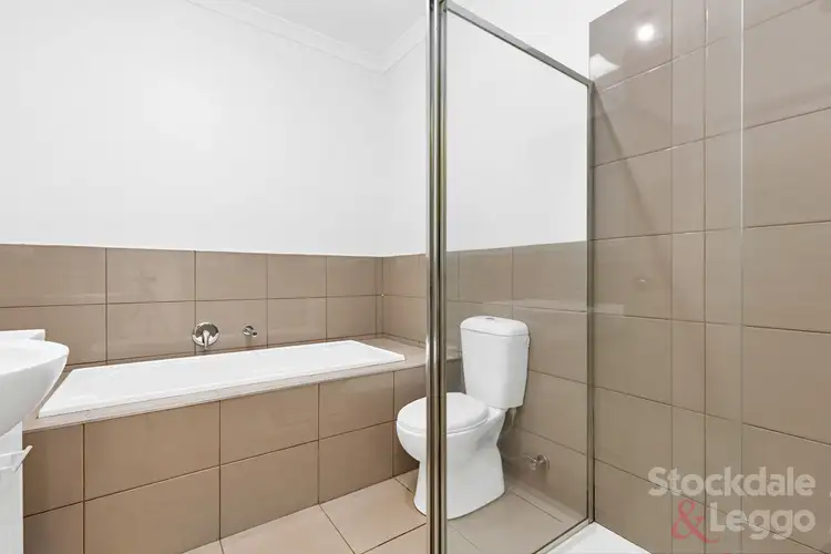 Sixth view of Homely unit listing, 2/25 Ortolan Avenue, Broadmeadows VIC 3047