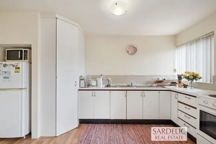 2/373 Canning Highway, Como WA 6152