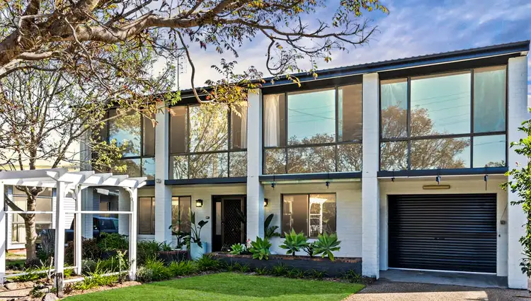 1059 Nelson Bay Road, Fern Bay NSW 2295