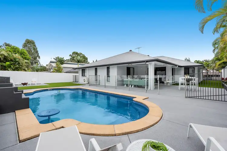 20 Lanaglen Drive, Birkdale QLD 4159