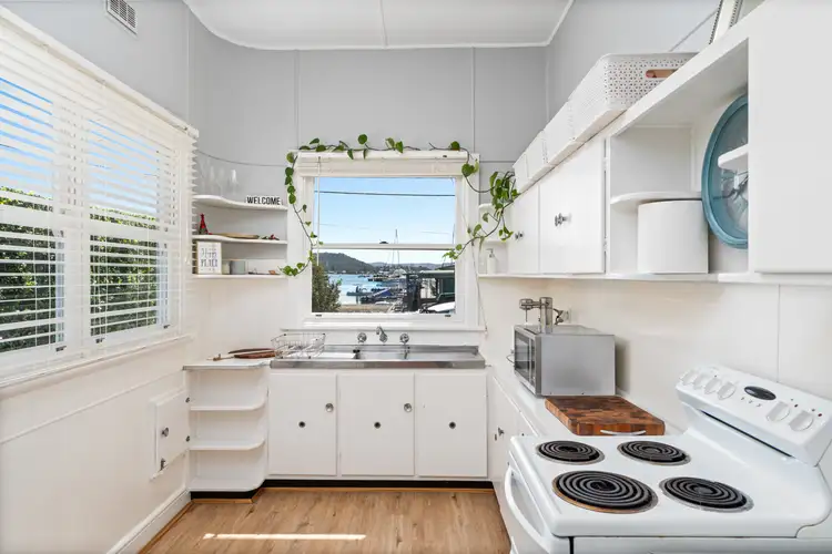 Fifth view of Homely house listing, 46 Araluen Drive, Killcare NSW 2257
