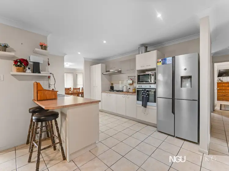 Second view of Homely house listing, 4 Arora Court, Flinders View QLD 4305
