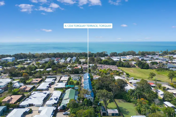 4/243 Torquay Terrace, Torquay QLD 4655