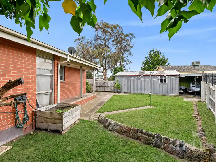 Sixth view of Homely house listing, 8 Melinga Crescent, Mornington VIC 3931