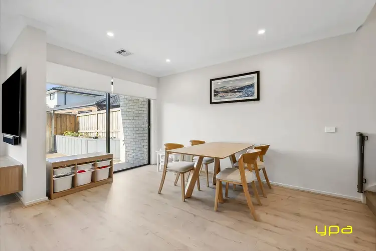 Sixth view of Homely townhouse listing, 8 Sicily Road, Clyde VIC 3978