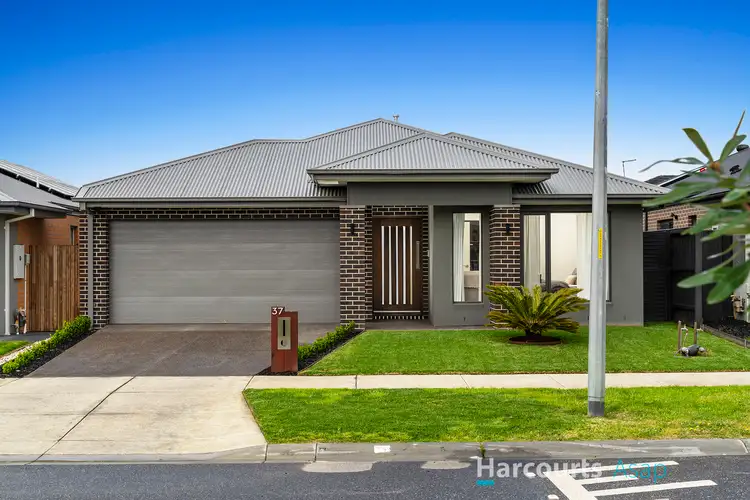 37 Clements Street, Officer South VIC 3809