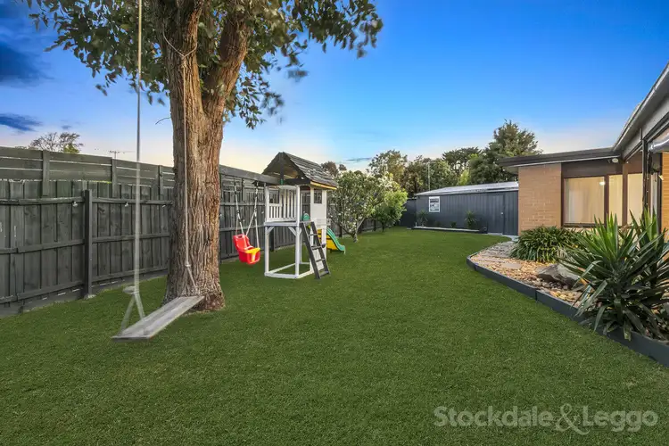 12 Mallory Court, Cranbourne VIC 3977
