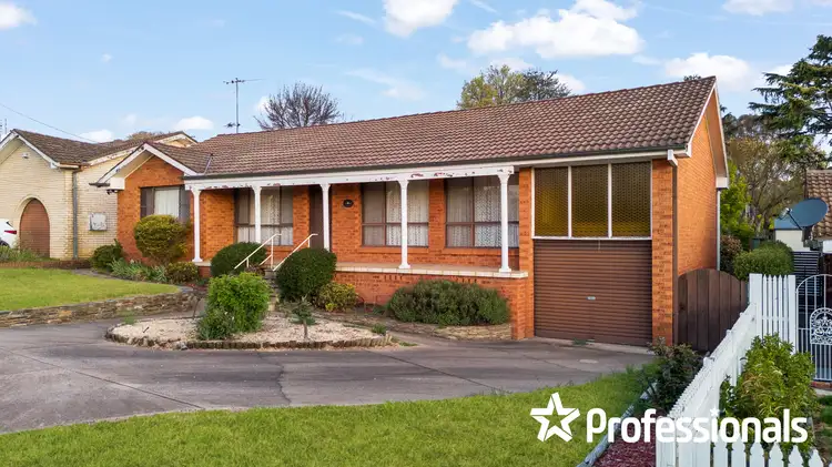 7 Tareena Avenue, Kelso NSW 2795