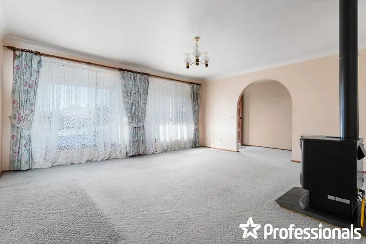 Fourth view of Homely house listing, 7 Tareena Avenue, Kelso NSW 2795