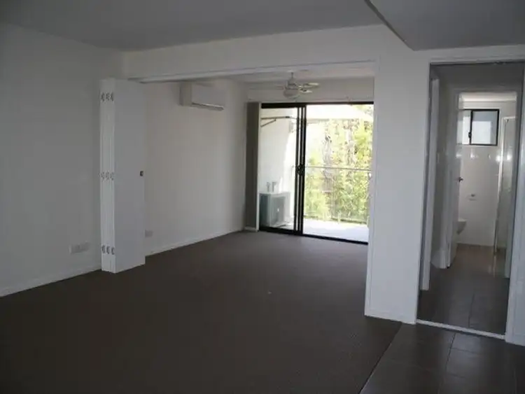 Sixth view of Homely apartment listing, 17/21 Fenton Street, Fairfield QLD 4103