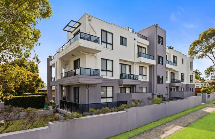 Main view of Homely unit listing, 4/72 Lakeside Parade, The Entrance NSW 2261