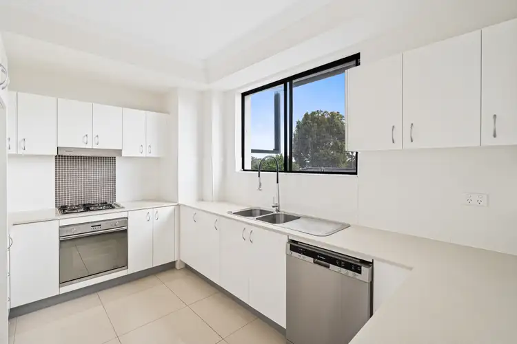 Fourth view of Homely unit listing, 4/72 Lakeside Parade, The Entrance NSW 2261