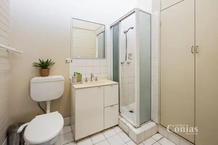 Fifth view of Homely unit listing, 4/70 Kent Road, Wooloowin QLD 4030