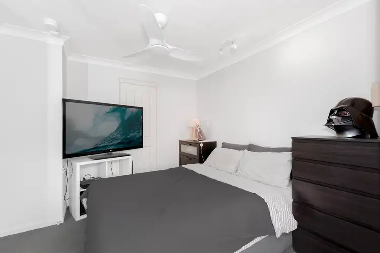 Sixth view of Homely unit listing, 4/23 Second Avenue, Broadbeach QLD 4218