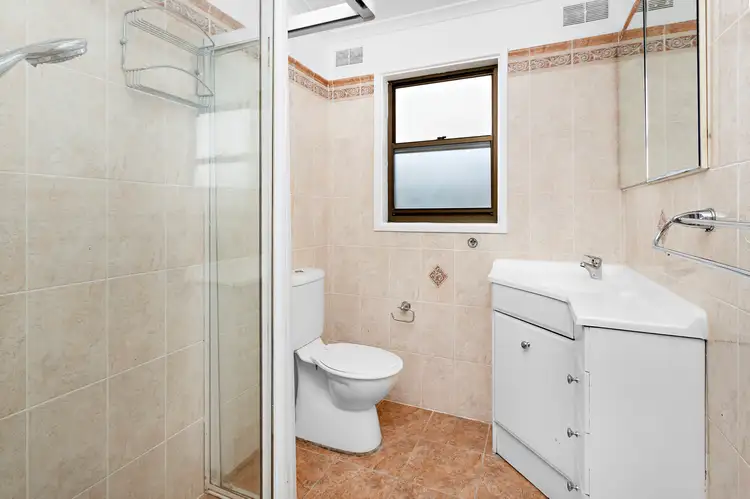Sixth view of Homely house listing, 11 Bundella Place, Koonawarra NSW 2530