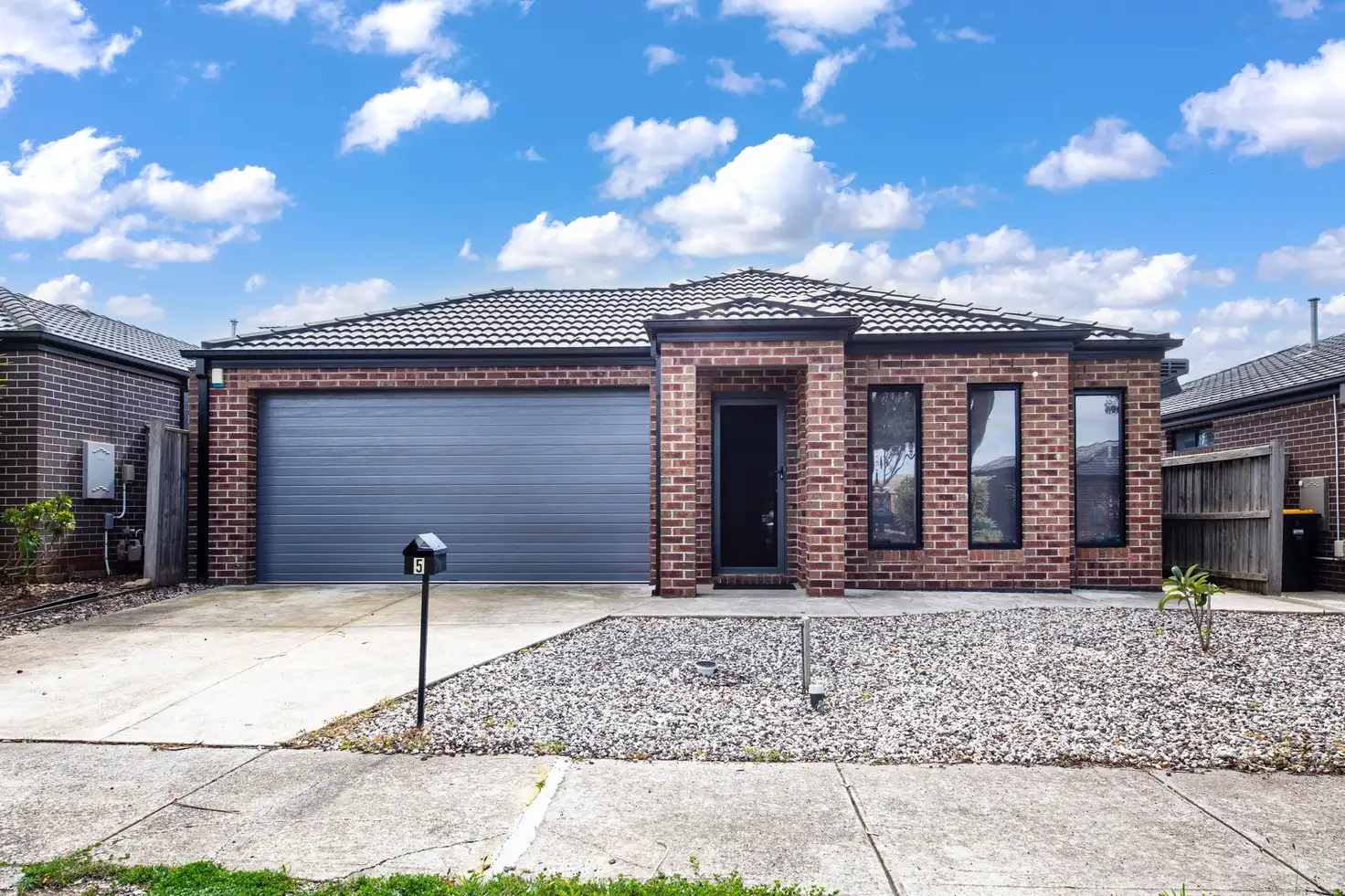Main view of Homely house listing, 5 Milla Belle Place, Brookfield VIC 3338